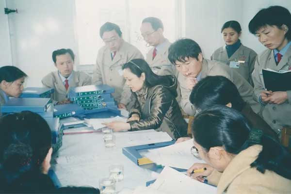 2002��8����������������GMP��֤ר�����97���������ҩ���������������